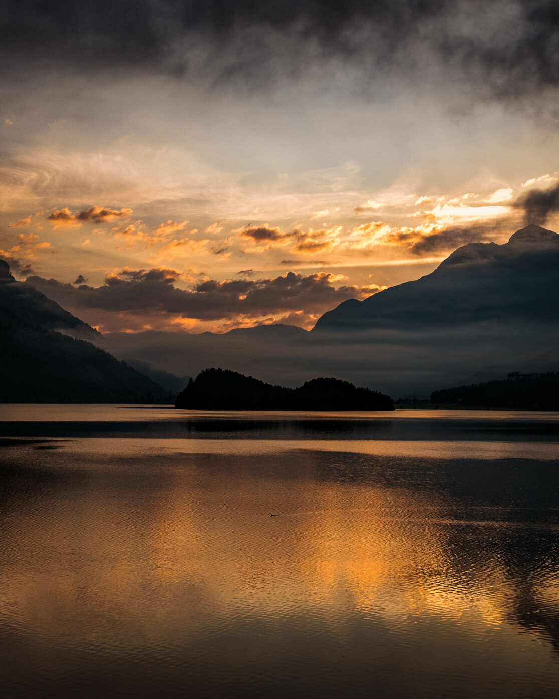 Silsersee am Morgen.